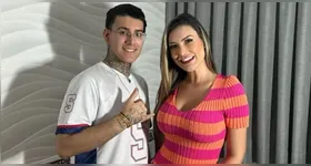 Andressa Urach pediu desculpas ao filho e disse que se arrepende da estratégia de marketing que criou a polêmica.
