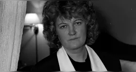 Brenda Fricker marcou o cinema com papéis em Meu Pé Esquerdo e Esqueceram de Mim 2.