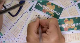 Os apostadores de desejam jogar mais uma vez e tirar a sorte grande, têm até as 19h de terça-feira (14) para realizarem seus jogos.