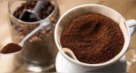 Essa perda de aroma ocorre porque o café é bastante sensível à exposição ao ar, à luz, ao calor e à umidade.