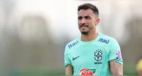 Danilo foi confirmado na Copa antes de Ancelotti divulgar a lista