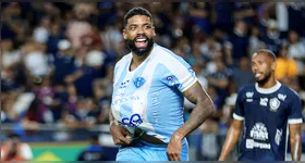 Atacante marcou na estreia, em pleno Re-Pa