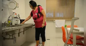 O fim da escala 6x1 pode influenciar no trabalho das domésticas