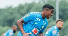 Clube espanhol estuda ceder o atacante brasileiro após a pré-temporada