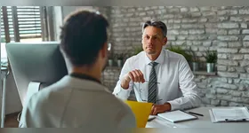 Saiba como brilhar na frase "Fale sobre você" e conquistar seu recrutador com autenticidade