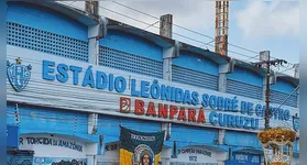 Explore o conceito de naming rights no futebol e a renovação do contrato do Paysandu. Entenda como isso afeta clubes e patrocinadores.