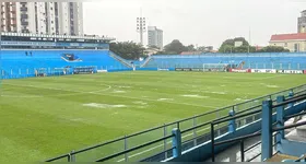 Curuzu precisa de reforma no gramado