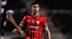 O Paysandu contrata zagueiro Pedro Carrerette, reforçando a defesa na Série C.