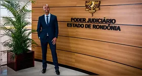 O juiz é investigado por uma série de condutas em que segundo o processo, foram consideradas desrespeitosas e depreciativas para com outros servidores.