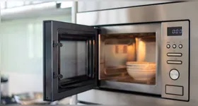 Imagem ilustrativa da notícia Veja o que você faz de errado ao esquentar a comida