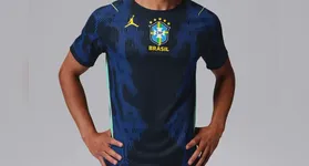 Imagem ilustrativa da notícia O que está escondido na camisa 2 do Brasil? Teoria viraliza na internet
