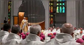 Considerada um dos maiores cartões-postais de Barcelona e visitada por milhões de turistas todos os anos, a Basílica da Sagrada Família teve sua construção iniciada em 1882.