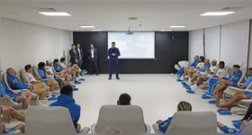 Jogadores conheceram as novas regras que estarão na Copa do Mundo e depois serão implementadas nos campeonatos