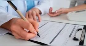 Faltas justificadas e atestados médicos estão entre os direitos garantidos pela CLT ao trabalhador em situações específicas do dia a dia