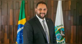 Deputado Thiago Rangel é preso em operação da PF que investiga fraudes em contratos da educação e esquema de lavagem de dinheiro no RJ.
