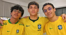 Jovens seguem sonhando com o Hexa