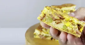 Aprenda a fazer a receita de torta de calabresa no liquidificador de maneira fácil e rápida.