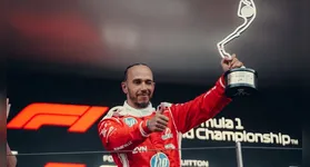 Lewis Hamilton conquistou sua primeira vitória pela Ferrari no GP da Espanha.