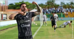 Ítalo Carvalho atravessa sequência de cinco jogos sem marcar pelo Paysandu e já soma 379 minutos de jejum.