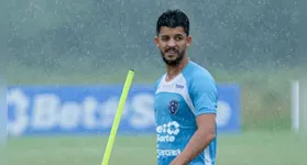 Com desfalques no Paysandu, Bruno Bispo volta à zaga em Caxias do Sul-RS