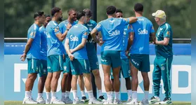 Brasil se prepara para enfrentar a Noruega nas oitavas da Copa.