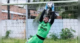 O goleiro Gabriel Mesquita completará 50 jogos com a camisa do Paysandu
