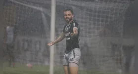 Saiba como a chuva pode impactar o duelo entre Clube do Remo e Cruzeiro neste sábado (25).