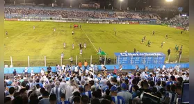 Apesar das críticas recorrentes ao piso da Curuzu, o Paysandu mantém boa sequência atuando como mandante