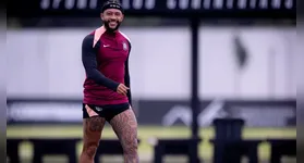Corinthians avança na renovação de Memphis Depay.
