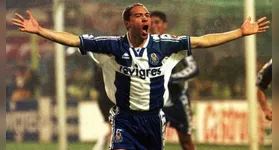Rei Artur, ídolo do Porto e do Remo, é homenageado ao lado da torcida