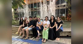 Como conciliar rotina e amor na maternidade segundo Cassandra
