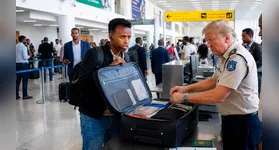 Imagem ilustrativa da notícia Copa 2026 nos EUA: o anfitrião revira a mochila dos convidados