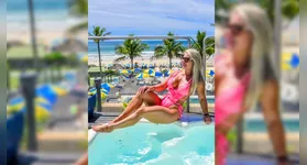 Cristianne Rodriguez, de 52 anos exibiu o físico musculoso em fotos que mostram o corpo escultural de frente e de costas nas redes sociais.