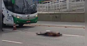 Após a colisão, a vítima bateu a cabeça no chão e morreu ainda no local.