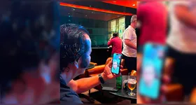 Durante a conversa, Marcos destacou a importância de Dinho para a história das aparelhagens no Pará e revelou que a equipe da produção realizou um amplo estudo sobre sua trajetória para a construção da série.