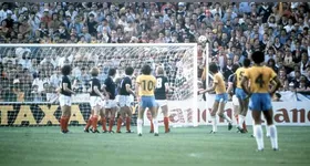 Zico mandou na gaveta