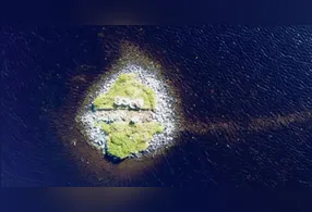 Um estudo divulgado aponta ainda a existência de uma calçada de pedra que conecta a plataforma ao continente.