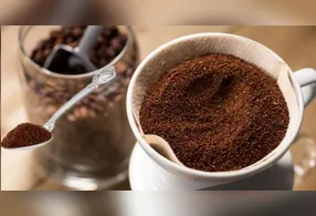 Essa perda de aroma ocorre porque o café é bastante sensível à exposição ao ar, à luz, ao calor e à umidade.