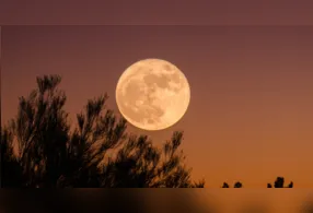 Lua de Morango: o fenômeno poderá ser observado em todo o Brasil e marca a lua cheia de junho.