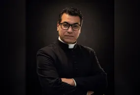 O padre Chrystian Shankar voltou a viralizar nas redes sociais após revelar que aconselhou uma noiva a desistir do casamento ao identificar sinais de um relacionamento abusivo durante a preparação matrimonial.