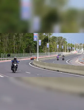 Força-tarefa atua para conter invasões em área de proteção ambiental na Avenida Liberdade, após denúncias de desmatamento e queimadas