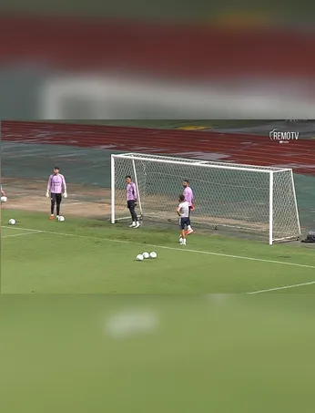 Remo e Tuna se enfrentam em jogo-treino