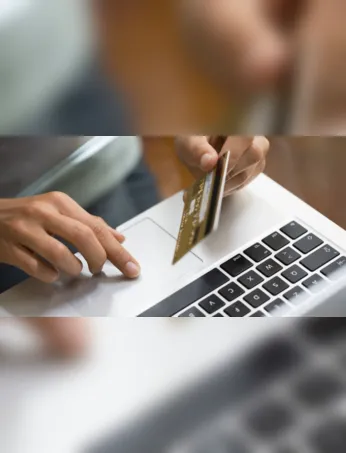 Consumidores denunciam retenção ilegal da taxa de conveniência em ingressos vendidos online pela Bilheteria Digital.