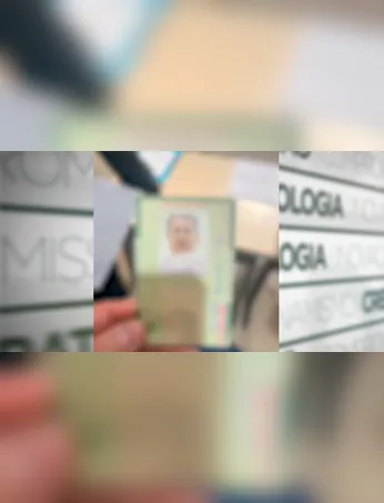 A mãe da aluna foi quem relatou o caso às autoridades policiais.