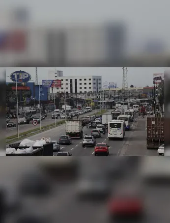 Saída de Belém apresenta trânsito intenso na BR-316 e demais rotas nesta sexta-feira (17). Confira as condições e destinos mais procurados.