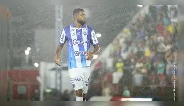 Imagem ilustrativa da imagem Retorno do zagueiro Castro ao elenco Paysandu é descartado