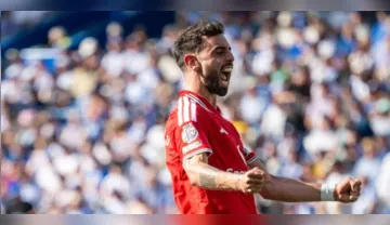 Imagem ilustrativa da imagem Bruno Fernandes bate recorde de assistências na Premier League; veja