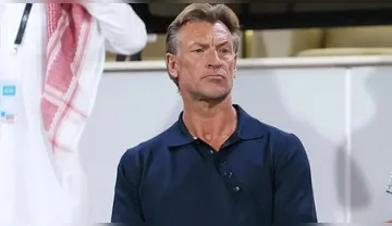 Imagem ilustrativa da imagem Tunísia demite técnico após goleada de 5 a 1 e anuncia substituto
