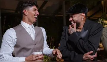 Imagem ilustrativa da imagem Neymar pede 'desculpas' a Medina por roupa em casamento