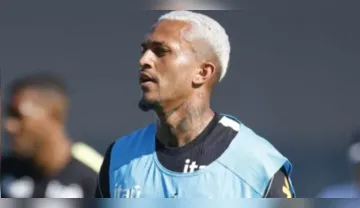 Imagem ilustrativa da imagem Sem Wesley, Brasil entra na 3ª  Copa seguida sem titular na lateral direita